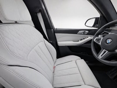 2027 BMW X7 M60i