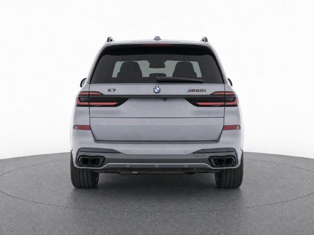 2027 BMW X7 M60i