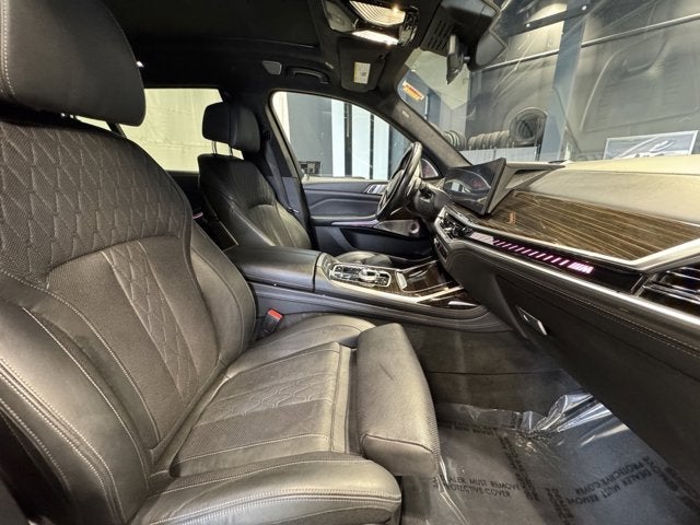 2024 BMW X7 M60i