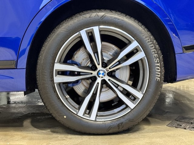 2024 BMW X7 M60i