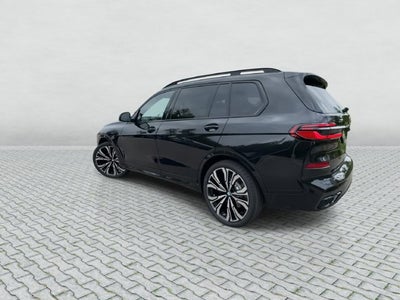 2027 BMW X7 M60i