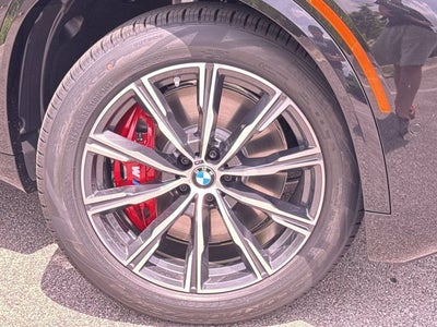 2026 BMW X5 M60i