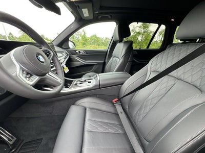2026 BMW X5 M60i