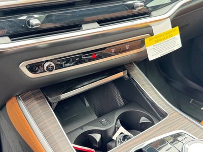 2026 BMW X5 M60i