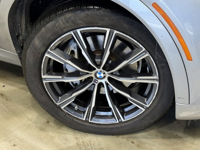 2024 BMW X6 xDrive40i