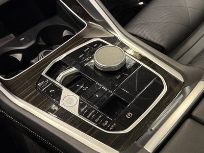 2024 BMW X6 xDrive40i