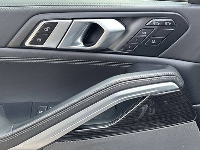 2025 BMW X6 xDrive40i