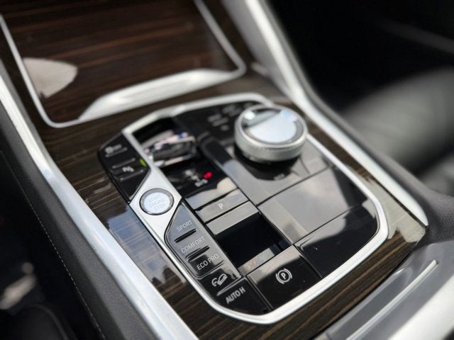 2024 BMW X6 xDrive40i