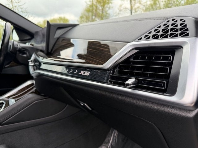 2024 BMW X6 xDrive40i