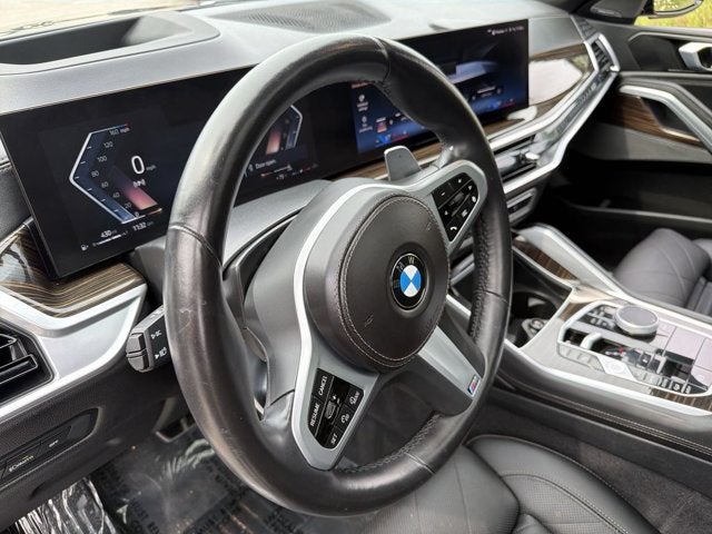 2025 BMW X6 xDrive40i