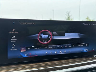 2025 BMW X6 xDrive40i