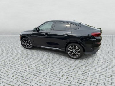 2025 BMW X6 xDrive40i