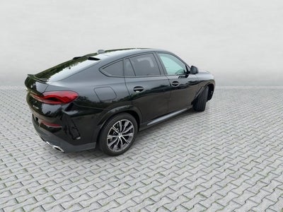 2025 BMW X6 xDrive40i