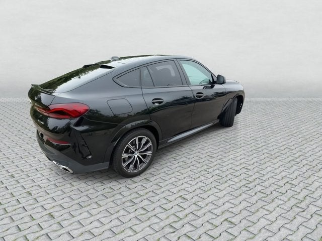 2025 BMW X6 xDrive40i