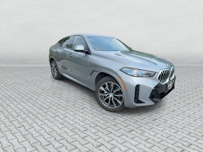 2025 BMW X6 xDrive40i