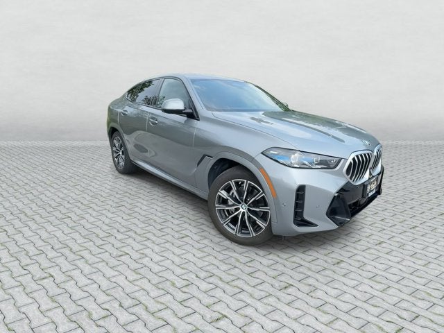 2025 BMW X6 xDrive40i