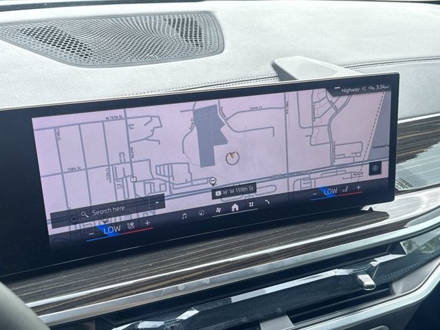 2025 BMW X6 xDrive40i