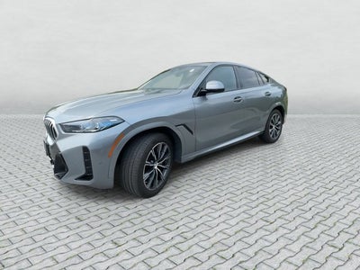 2025 BMW X6 xDrive40i