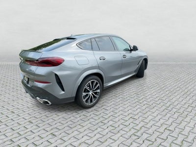 2025 BMW X6 xDrive40i