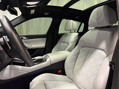 2024 BMW X6 M60i