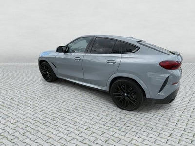 2024 BMW X6 M60i