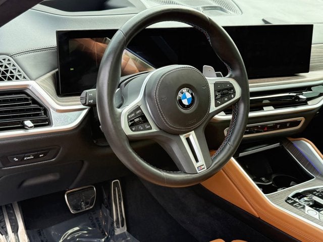 2025 BMW X6 M60i