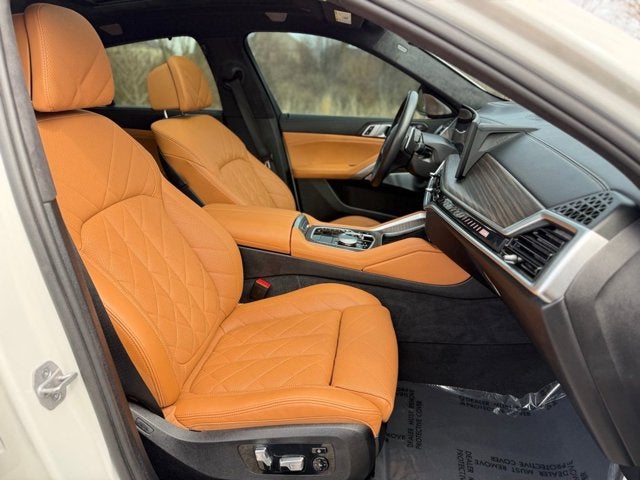 2025 BMW X6 M60i