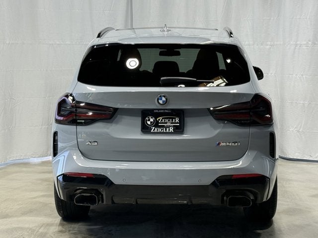 2023 BMW X3 M40i