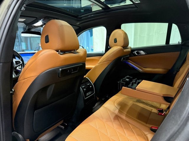 2023 BMW X6 xDrive40i