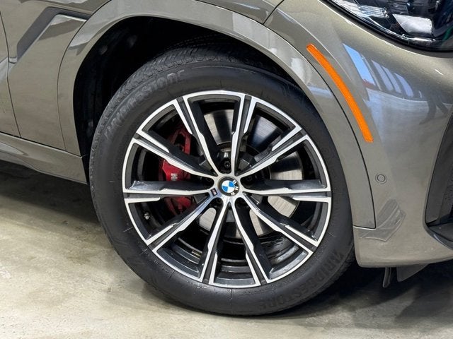 2023 BMW X6 xDrive40i