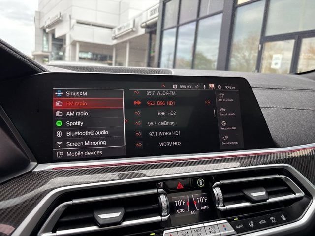 2022 BMW X6 M50i