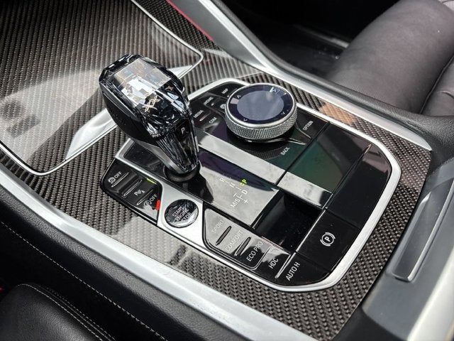 2022 BMW X6 M50i