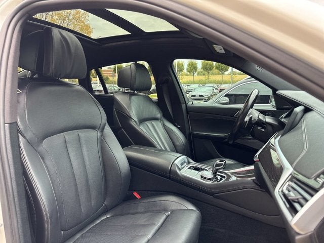 2022 BMW X6 M50i