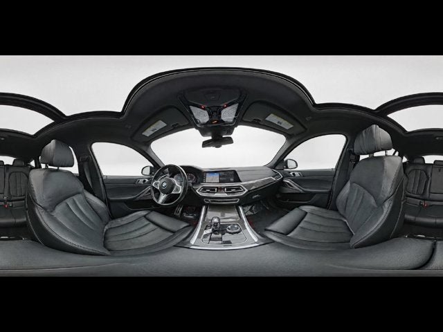 2022 BMW X6 M50i