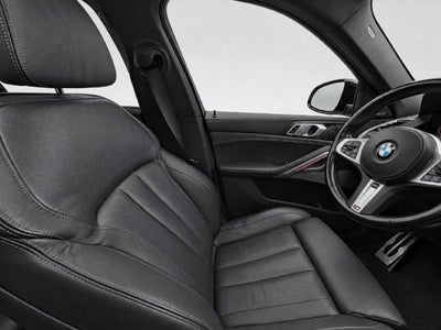 2022 BMW X6 M50i