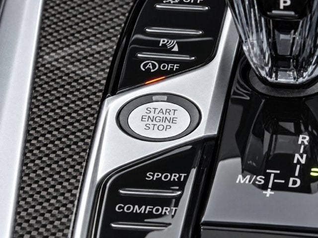2022 BMW X6 M50i