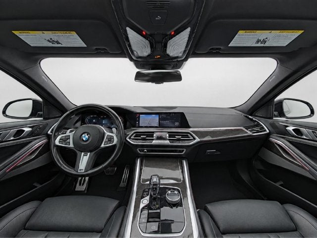 2022 BMW X6 M50i