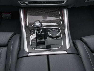 2022 BMW X6 M50i