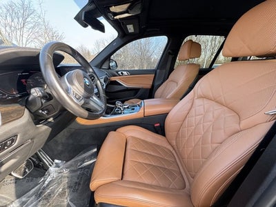 2023 BMW X5 M50i