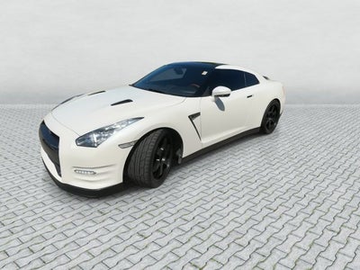 2014 Nissan GT-R Black Edition