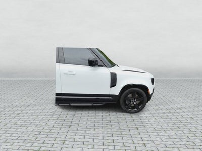 2024 Land Rover Defender X-Dynamic SE