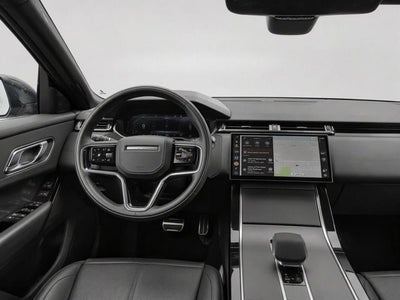 2025 Land Rover Range Rover Velar Dynamic SE