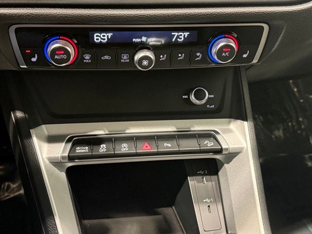 2025 Audi Q3 S line Premium