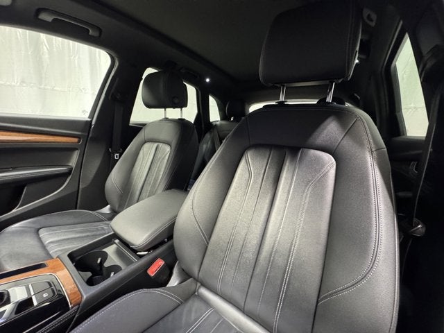 2023 Audi Q5 S line Premium Plus