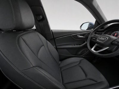 2025 Audi Q8 Premium Plus