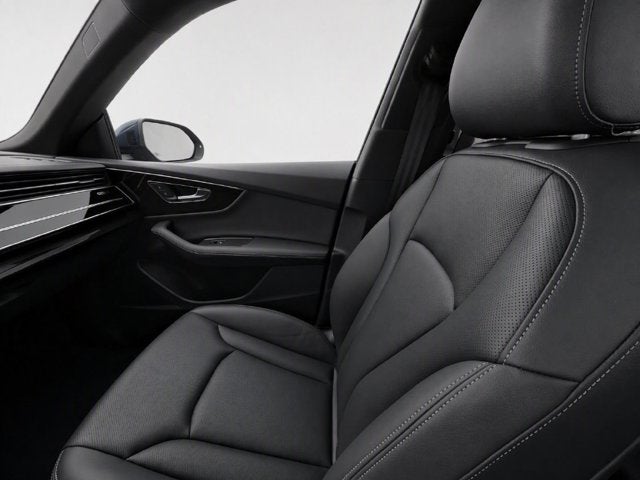 2025 Audi Q8 Premium Plus