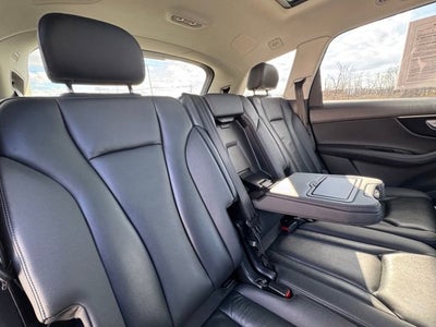 2024 Audi Q7 Premium Plus