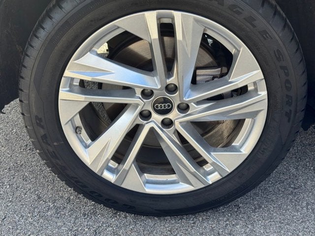 2024 Audi Q7 Premium Plus