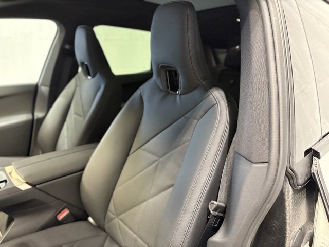 2025 BMW iX xDrive50