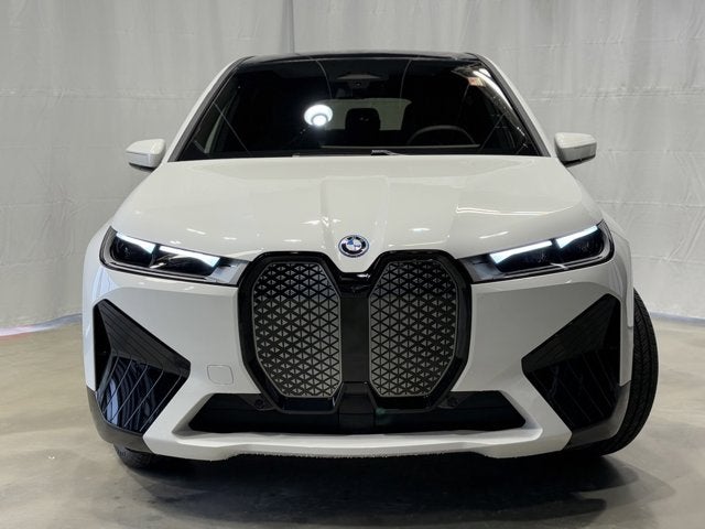2025 BMW iX xDrive50